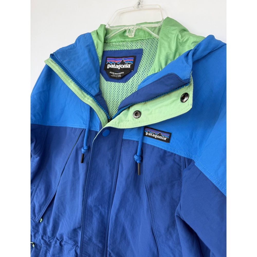 Patagonia Mens Isthmus Parka Blue Colorblock Hooded Anorak Jacket Size XXS 20730